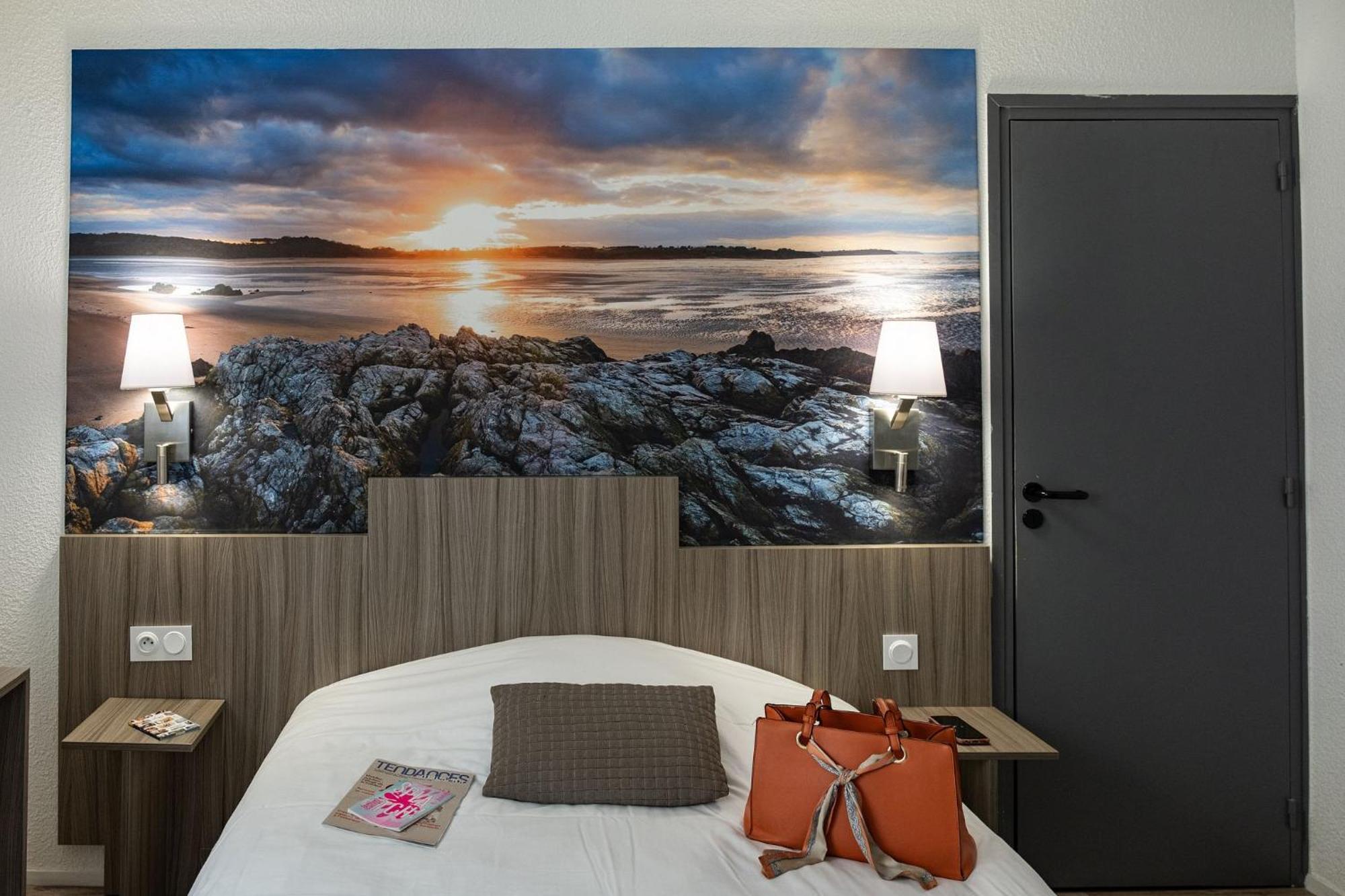 Contact Hotel Du Champ De Mars De Saint-Brieuc Esterno foto