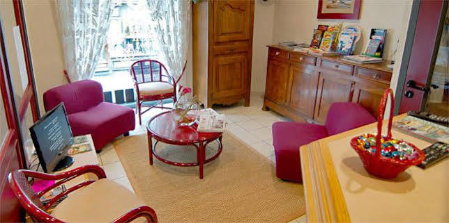 Contact Hotel Du Champ De Mars De Saint-Brieuc Esterno foto